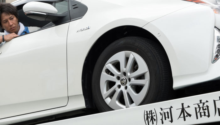 自動車の購入費用はいくらかかるの 姫路の中古車屋カーウェーブ